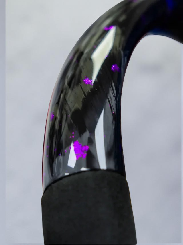 Volante Audi RS – Carbono Forjado Morado y Alcántara