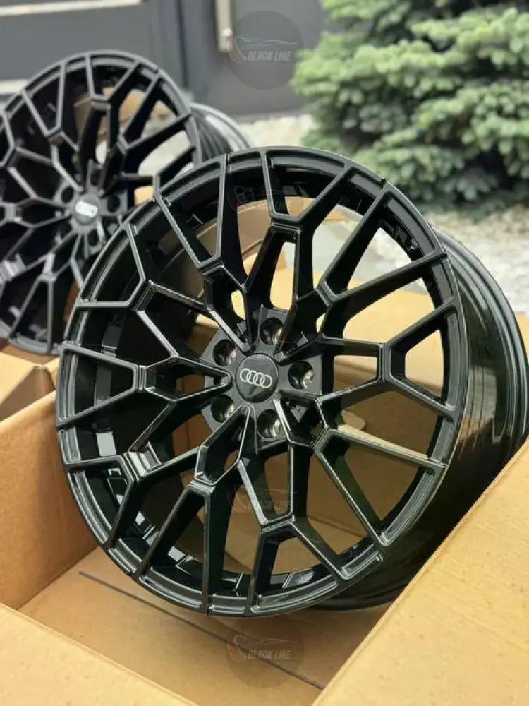 Llantas Deportivas Estilo Audi Multirradio Geométrico – Gris Grafito