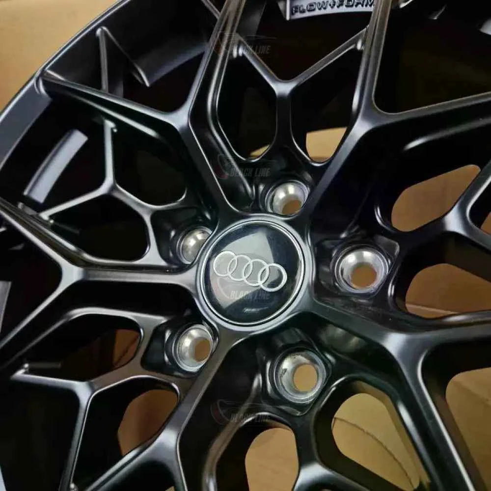 Llantas Deportivas Estilo Audi Multirradio Geométrico – Negro