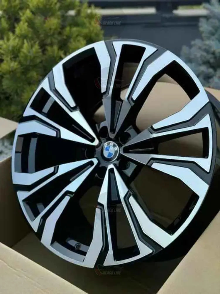 Llantas Deportivas Estilo BMW – Cinco Radios Dobles en Plata y Negro Brillo