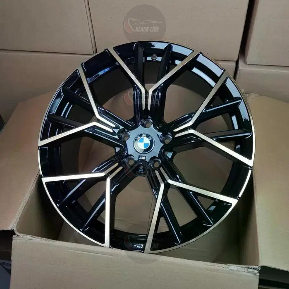 Llantas Deportivas Estilo BMW con Radios En Y – Negro y Plata