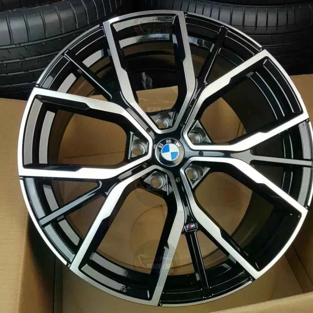 Llantas Deportivas Estilo BMW con Radios En Y – Negro y Plata