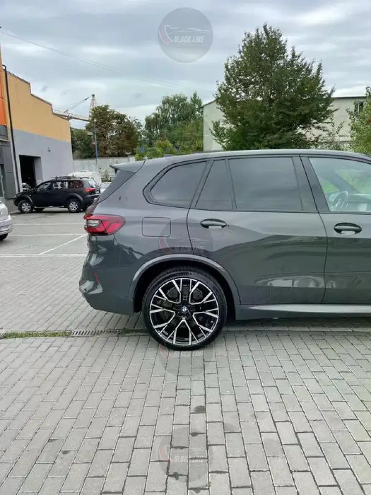 Llantas Deportivas Estilo BMW con Radios En Y – Negro y Plata