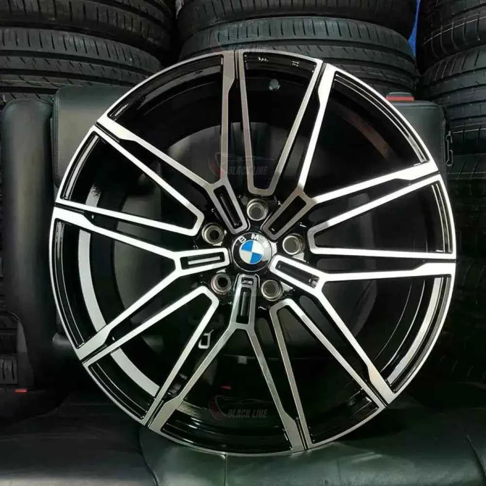 Llantas Deportivas Estilo BMW de Cinco Radios Dobles – Negro y Plata