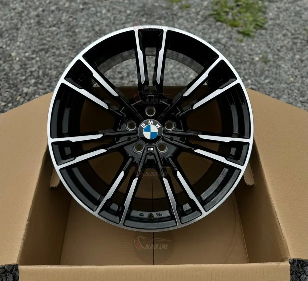 Llantas Deportivas Estilo BMW de Cinco Radios Dobles – Negro y Plata