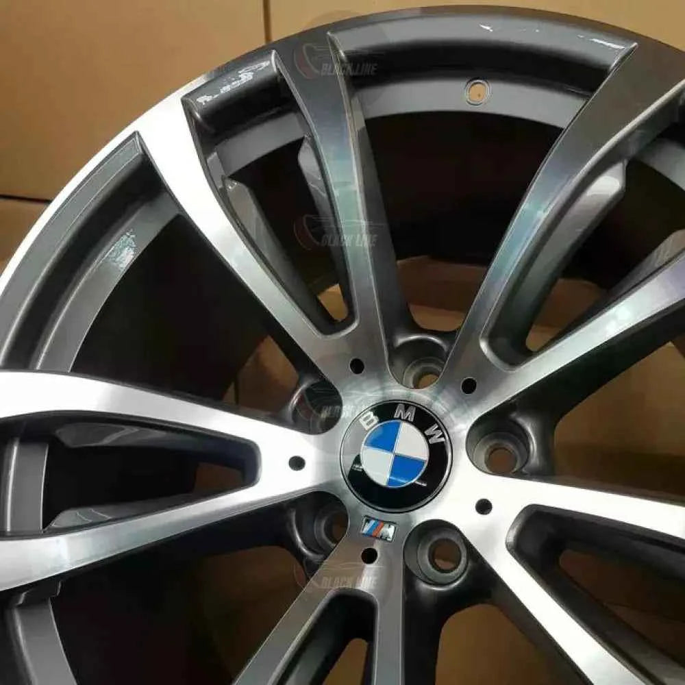 Llantas Deportivas Estilo BMW de Cinco Radios Dobles – Negro y Plata