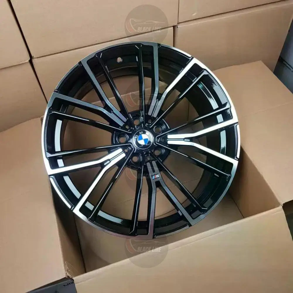 Llantas Deportivas Estilo BMW de Cinco Radios Dobles – Negro y Plata