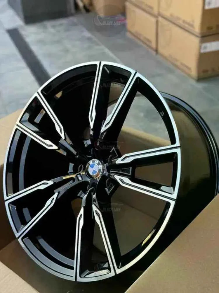 Llantas Deportivas Estilo BMW de Cinco Radios Dobles – Negro y Plata