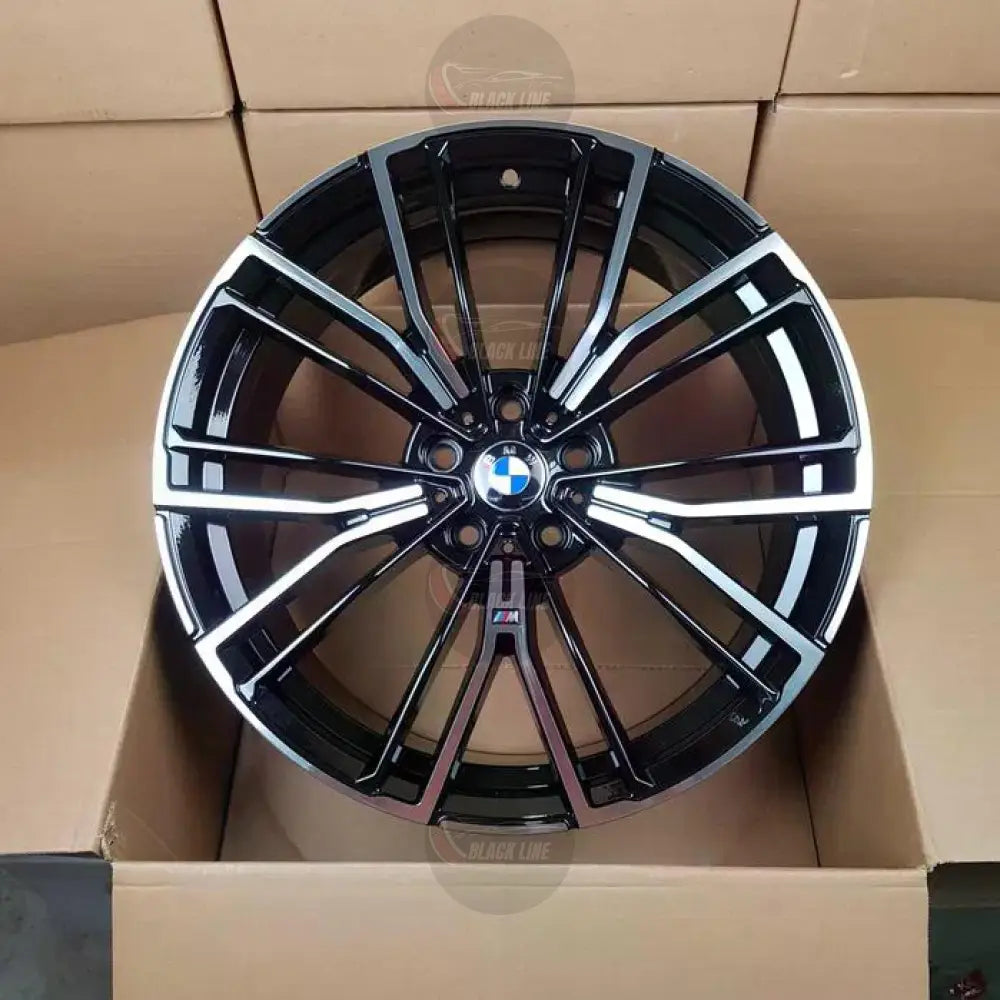 Llantas Deportivas Estilo BMW de Cinco Radios Dobles – Negro y Plata