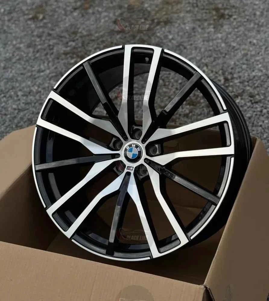 Llantas Deportivas Estilo BMW de Cinco Radios Dobles – Negro y Plata