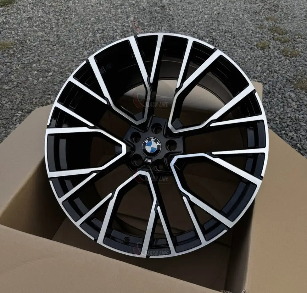 Llantas Deportivas Estilo BMW Multirradio Angular – Negro y Plata
