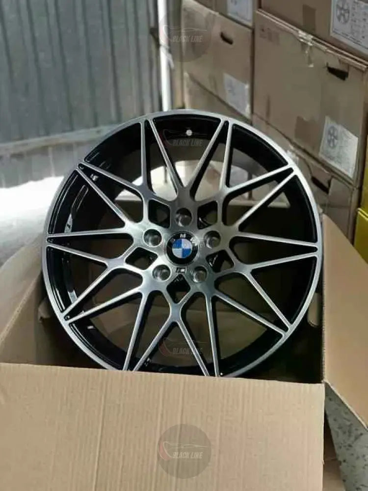 Llantas Deportivas Estilo BMW Multirradio en Y – Negro Brillo y Plata