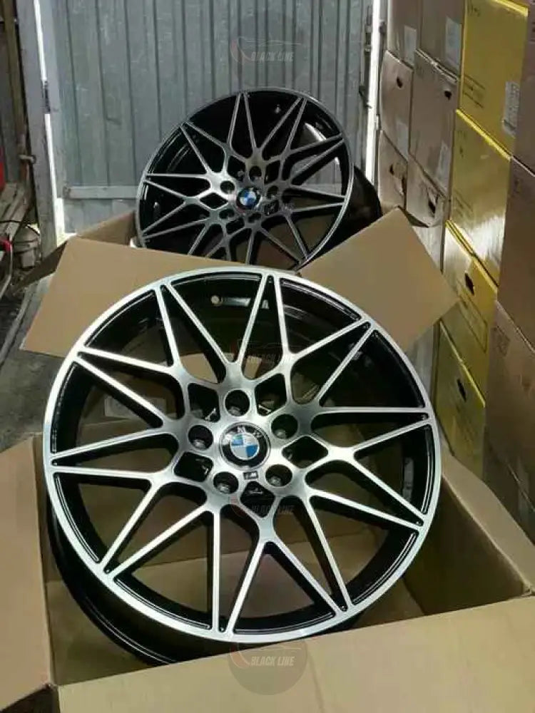 Llantas Deportivas Estilo BMW Multirradio en Y – Negro Brillo y Plata