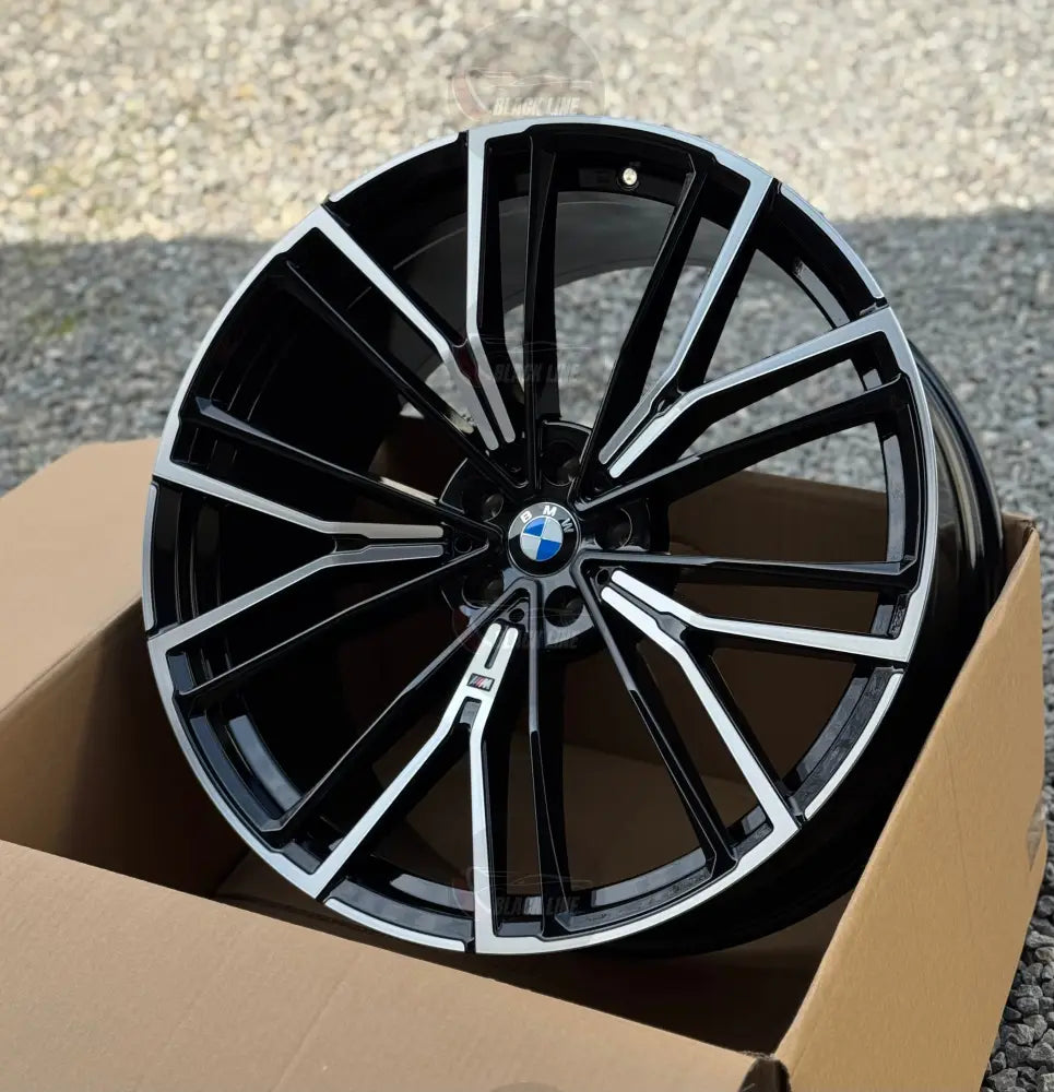 Llantas Deportivas Estilo BMW Multirradio Fino – Negro y Plata