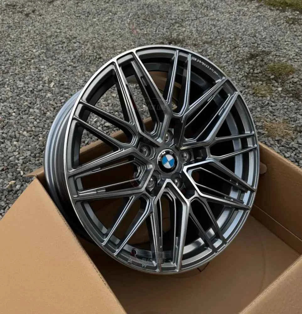Llantas Deportivas Estilo BMW Multirradio Geométrico – Gris Grafito