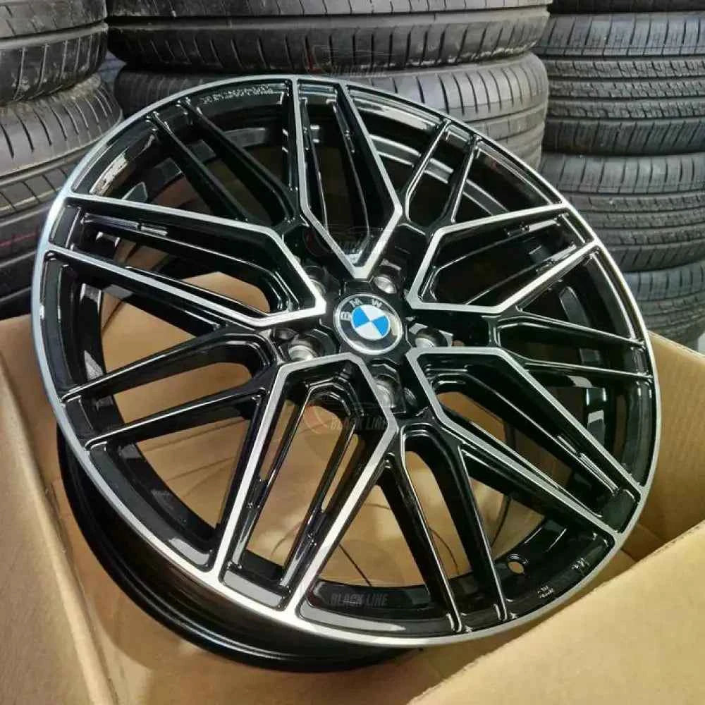 Llantas Deportivas Estilo BMW Multirradio Ramificado – Negro y Plata