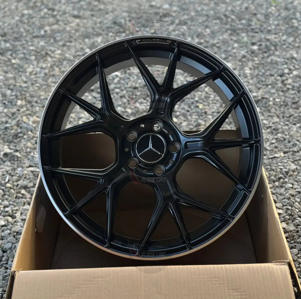 Llantas Deportivas Estilo Mercedes con Radios En Y – Negro