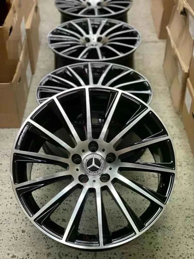Llantas Deportivas Estilo Mercedes Multirradio Fino – Negro y Plata