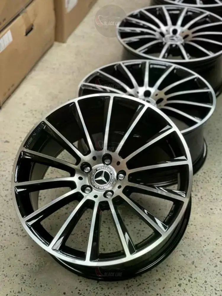 Llantas Deportivas Estilo Mercedes Multirradio Fino – Negro y Plata