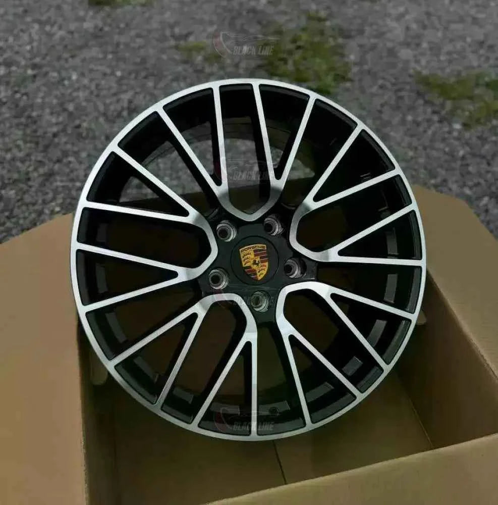 Llantas Deportivas Estilo Porsche de Diez Radios Finos – Negro y Plata