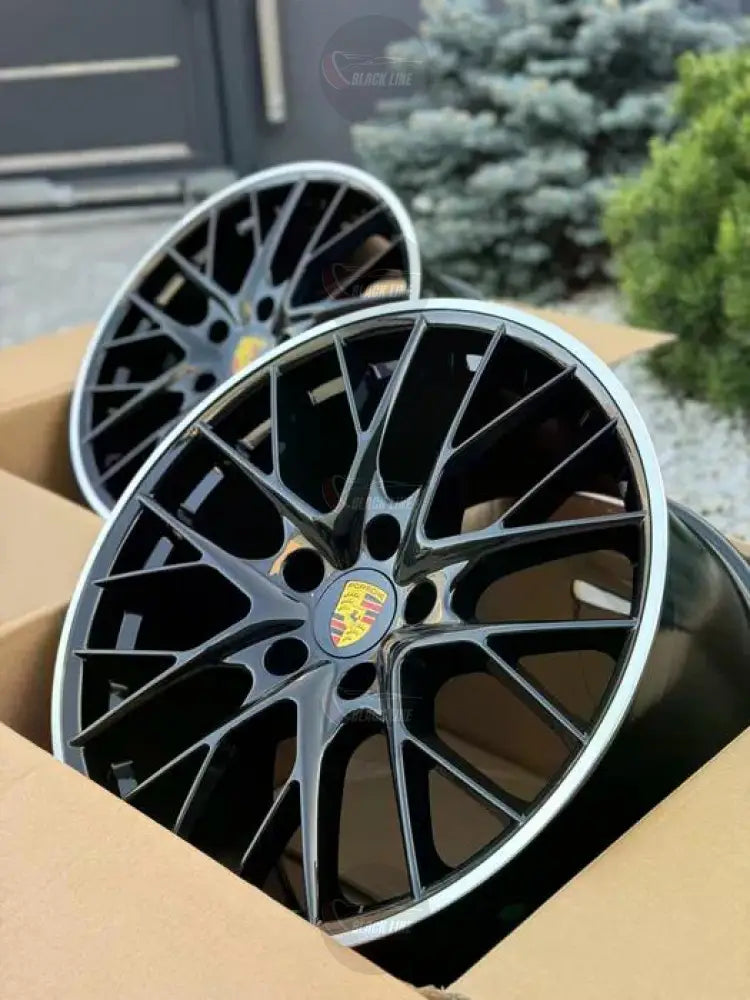 Llantas Deportivas Estilo Porsche Multirradio Ramificado – Negro