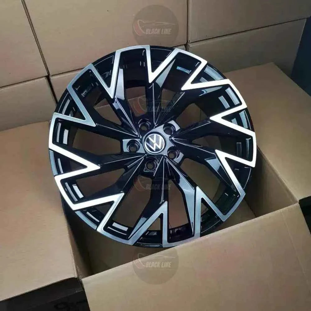 Llantas Deportivas Estilo Volkswagen con Diseño Turbina Angular – Negro y Plata