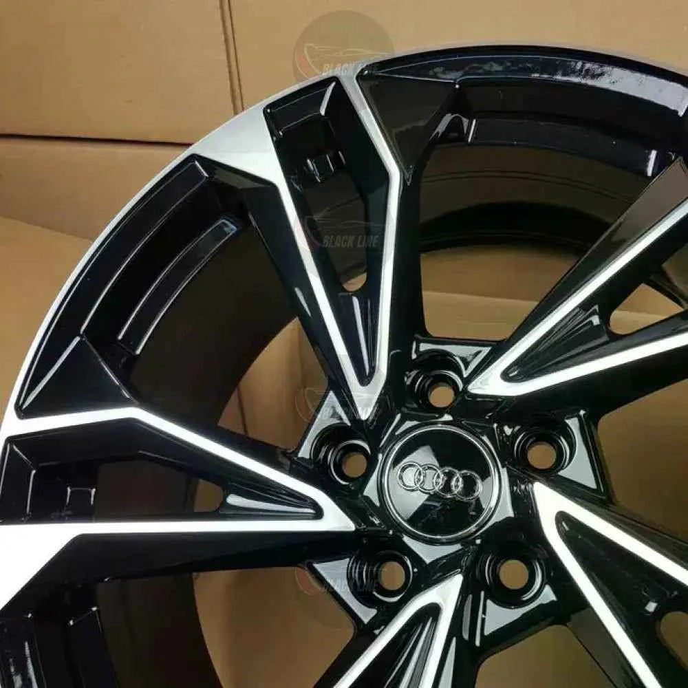 Llantas Deportivas Estilo Volkswagen de Cinco Radios Turbina – Negro y Plata