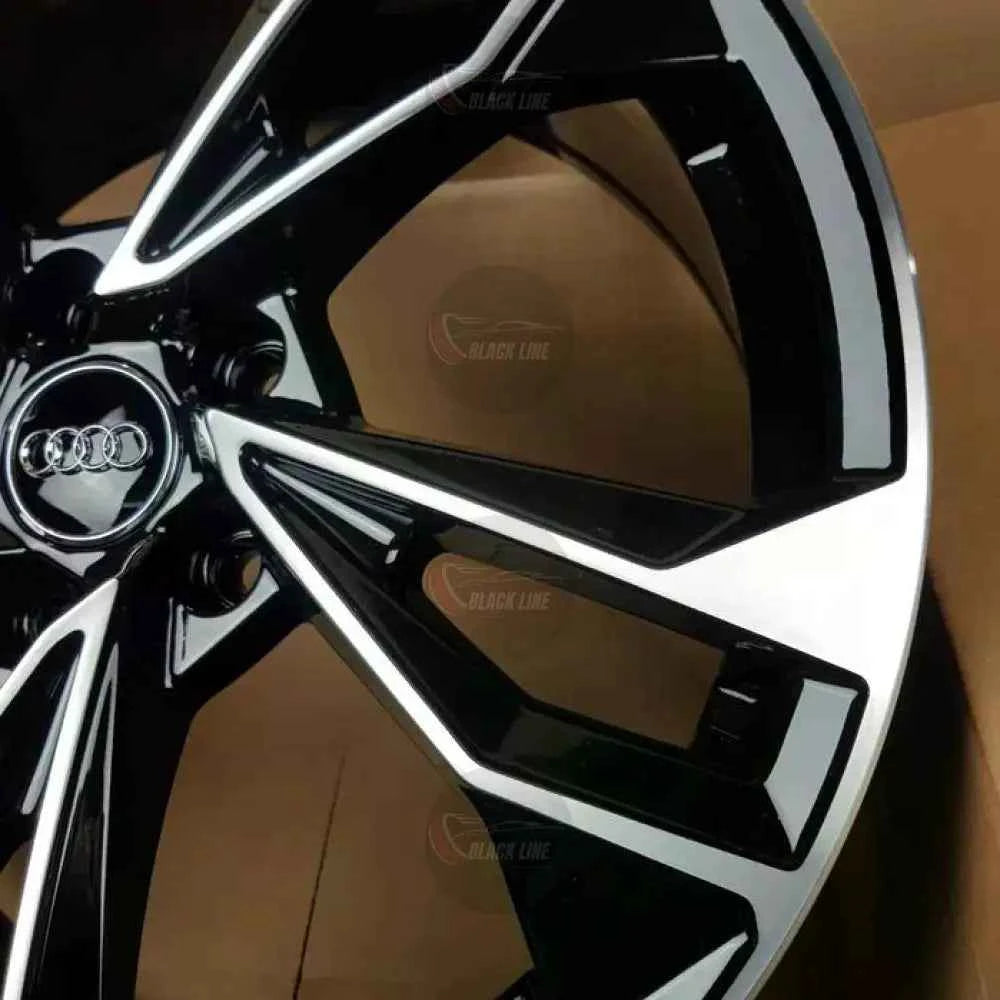 Llantas Deportivas Estilo Volkswagen de Cinco Radios Turbina – Negro y Plata