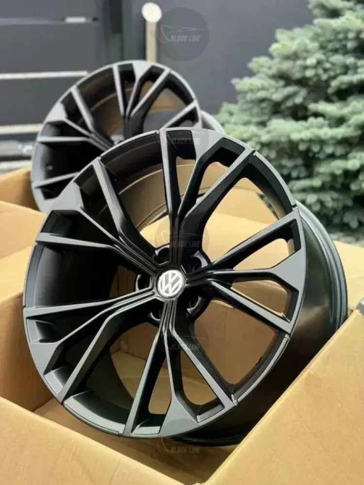 Llantas Deportivas Estilo Volkswagen Multirradio Angular – Negro y Plata