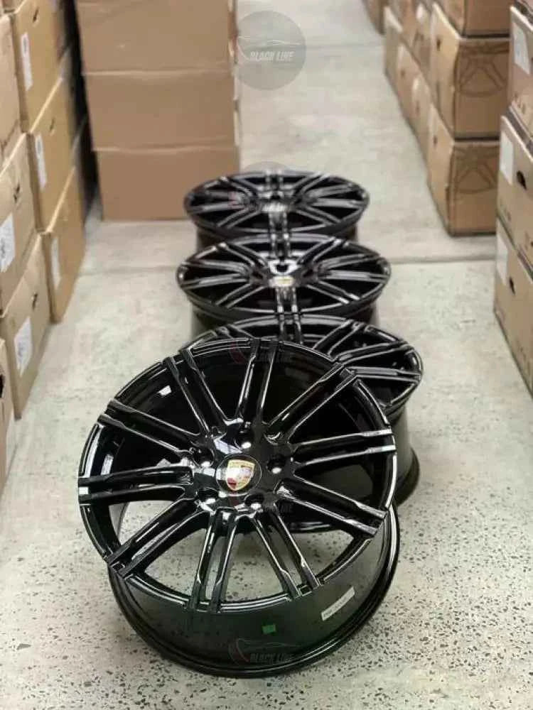 Llantas Deportivas Estilo Volkswagen Multirradio Ramificado – Negro