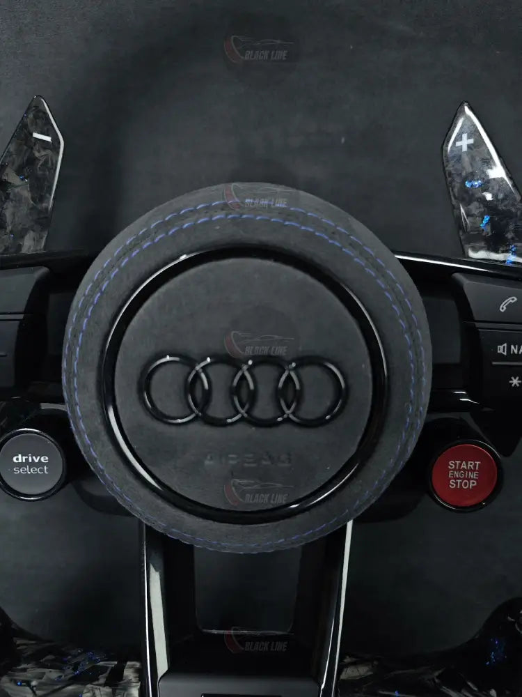 Volante Audi RS en Alcantara Negra con Fibra de Carbono Azul Levas y Multifunción