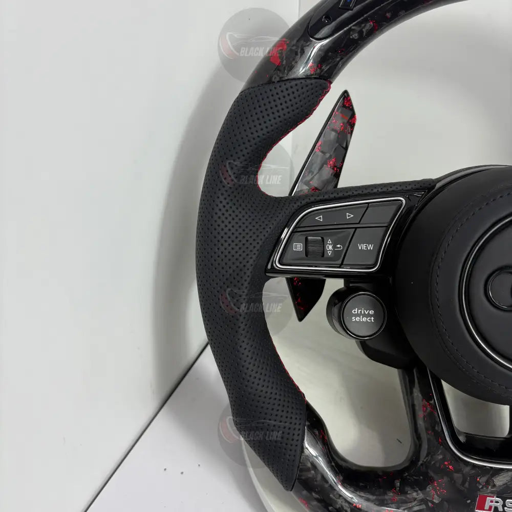 Volante Audi RS Personalizado en Carbono Forjado Rojo Cuero Perforado y Pantalla LED con Airbag Incluido