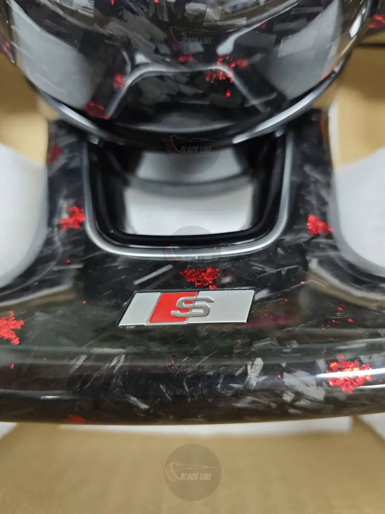 Volante Audi RS Performance en Fibra de Carbono Cuero Perforado Levas y Multifunción con Detalles Rojos