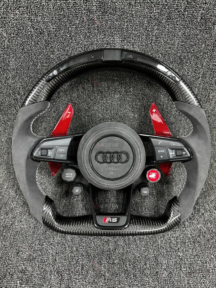 Volante Audi RS Performance en Fibra de Carbono y Alcantara con Levas Rojas Pantalla LED Multifunción y Drive Select