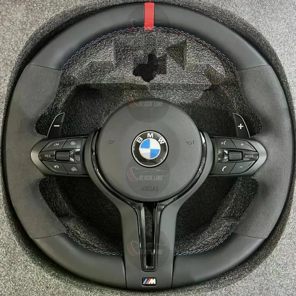 Volante BMW M Performance en Cuero Negro con Levas Botones M1/M2 y Multifunción