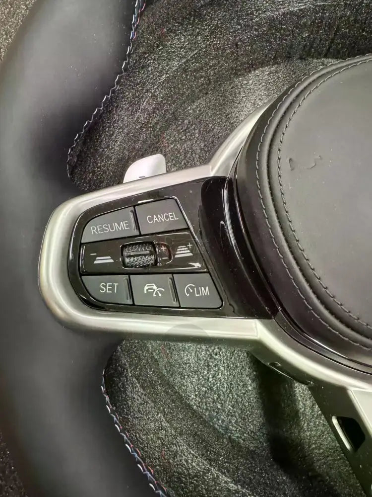 Volante BMW M Sport en Cuero Negro con Levas Multifunción y Detalles M