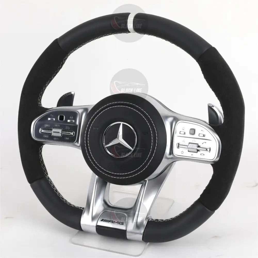 Volante Mercedes-AMG Deportivo en Cuero Negro y Alcántara | Marcador Blanco Levas Mandos Multifunción Fondo Plano y