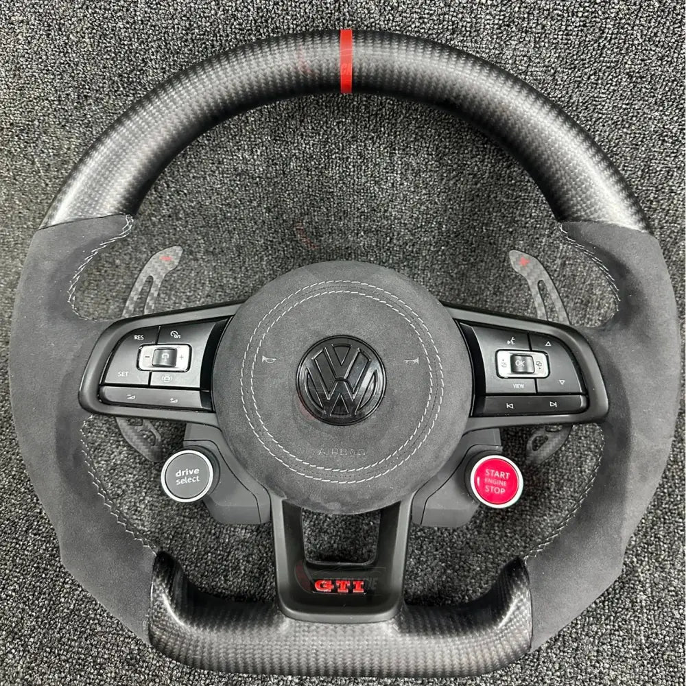 Volante Volkswagen Golf GTI Performance en Fibra de Carbono y Alcantara con Levas Multifunción Drive Select y Start/Stop