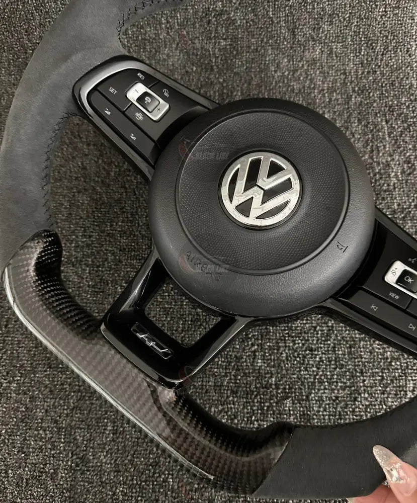 Volante Volkswagen R Performance en Fibra de Carbono y Alcantara con Levas Multifunción y Emblema R